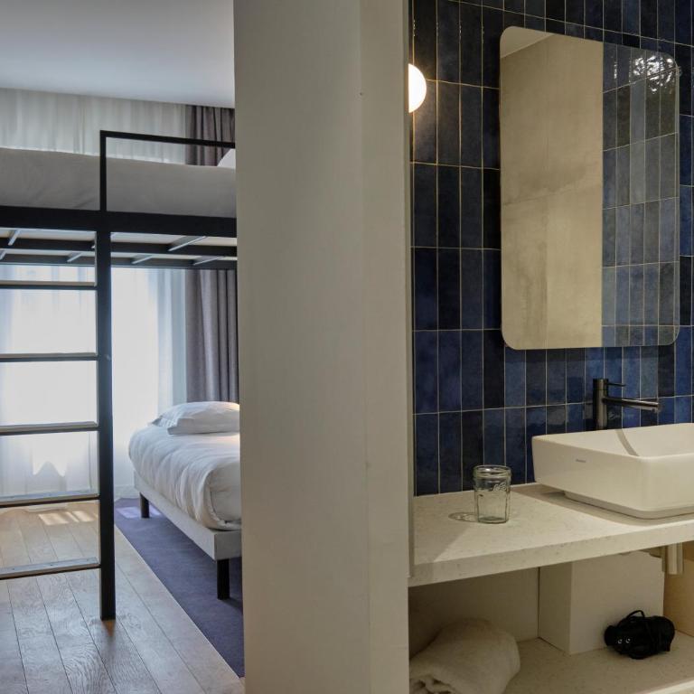 Maison Juste - Chambre Triple - Vue sur Jardin - 1