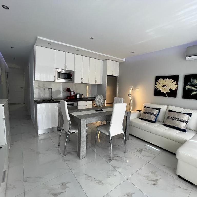 Fabuloso Apartamento en Mareverde cerca de la Playa - Apartamento - Planta baja - 1