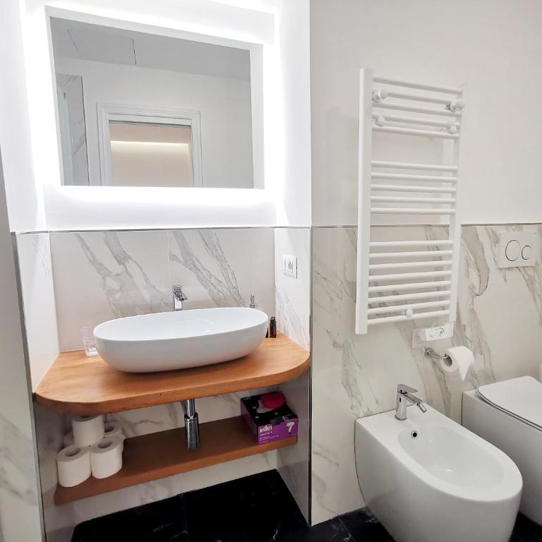 Navona Central Relais - Suite Familiare Deluxe - 3