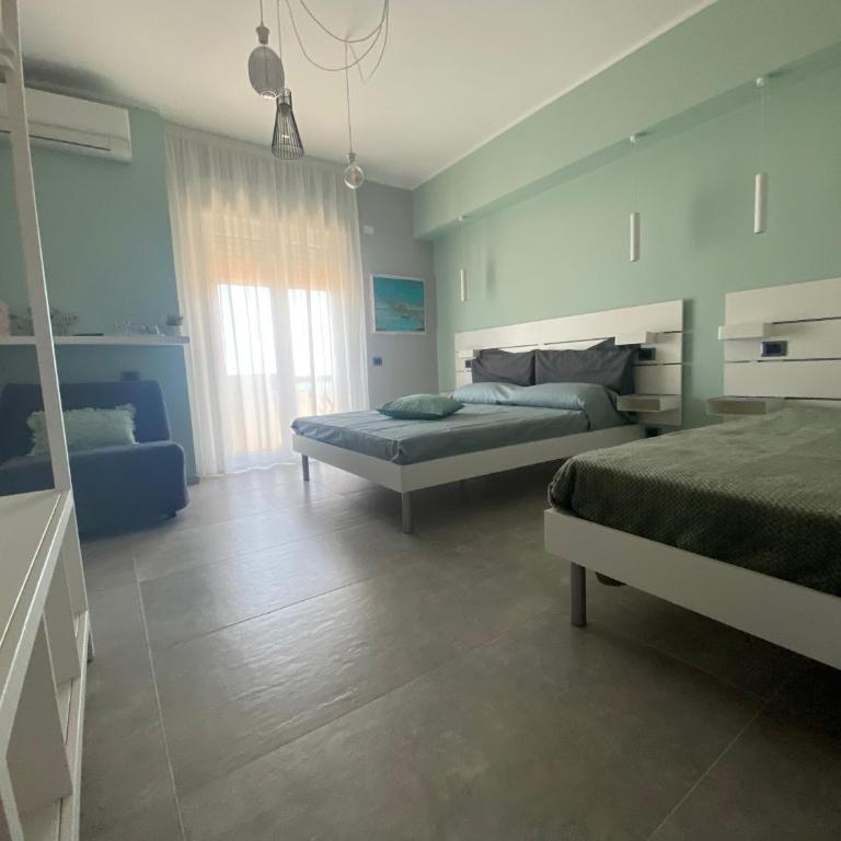 Oltremare Rooms Vasto - Camera Quadrupla Comfort - 3