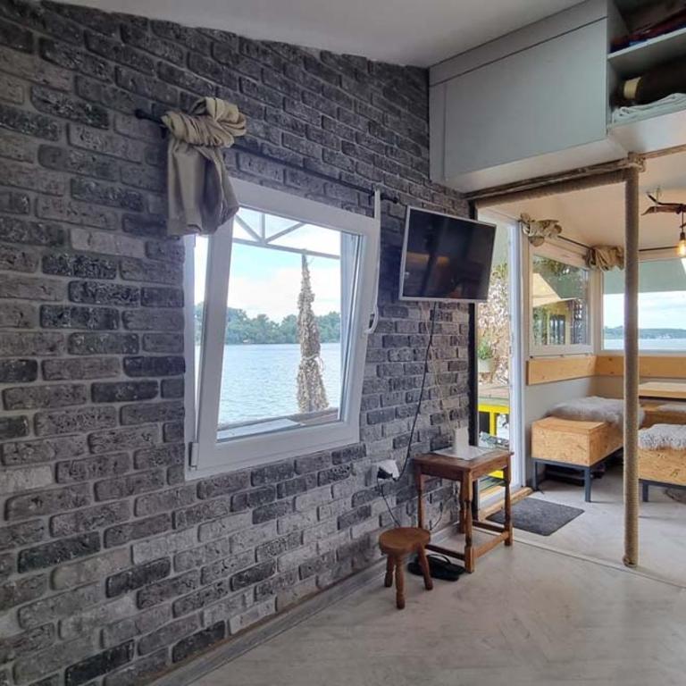 Splav na dan Waterhouse - Kuća sa 1 Spavaćom Sobom - 26