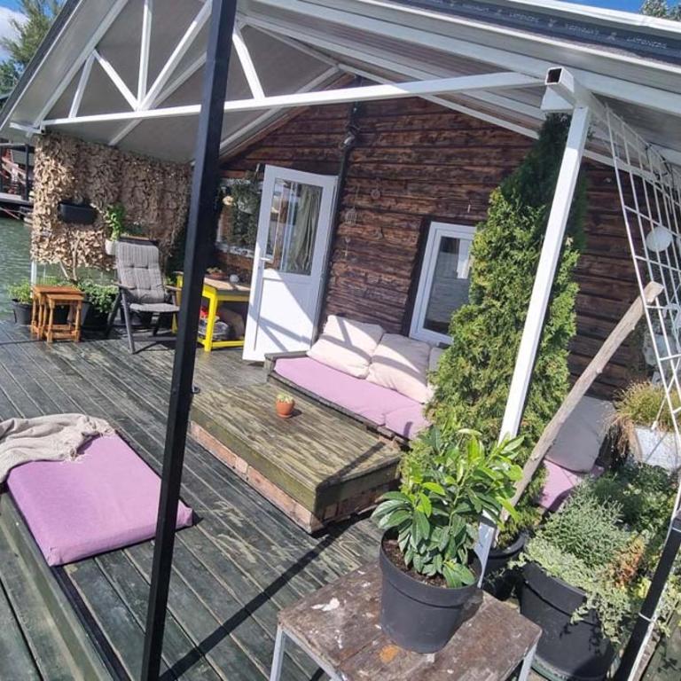 Splav na dan Waterhouse - Kuća sa 1 Spavaćom Sobom - 52