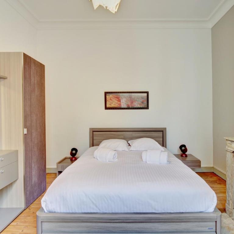 L'Impérial - Luxeux appartement dans le Triangle d'Or - Three-Bedroom Apartment - 11