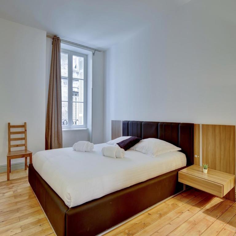 L'Impérial - Luxeux appartement dans le Triangle d'Or - Three-Bedroom Apartment - 18
