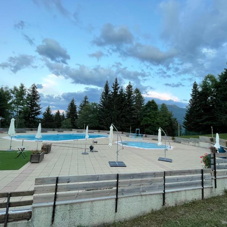 Chalet Le Doux Si, Large Self-Contained Apartment, 2km from Doucy-Combelouvière and close to Valmorel - Appartamento con 2 Camere da Letto - 27