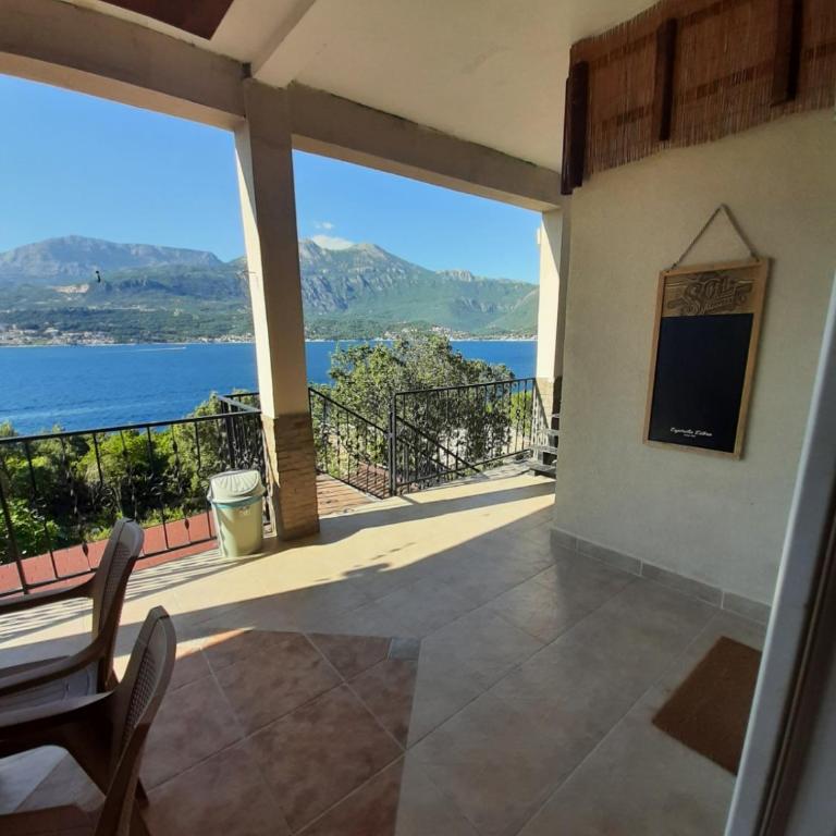 Casa de Laza Apartments - Apartment with Terrace - 2