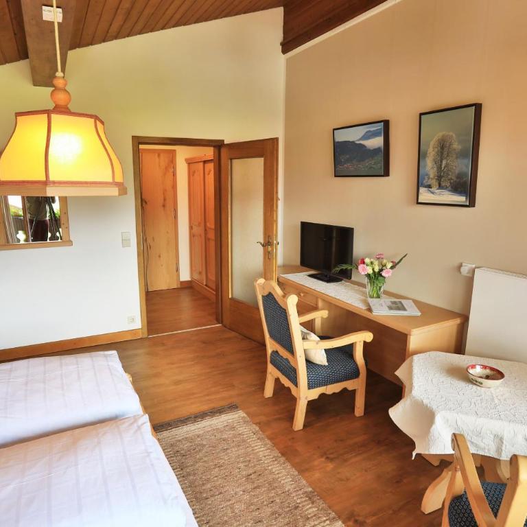 Gästehaus Münchner Hof - Apartment mit Dusche - 6