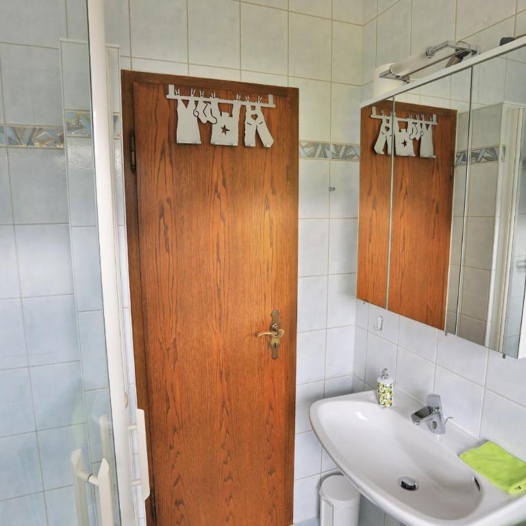 Gästehaus Münchner Hof - Budget Doppelzimmer - 3
