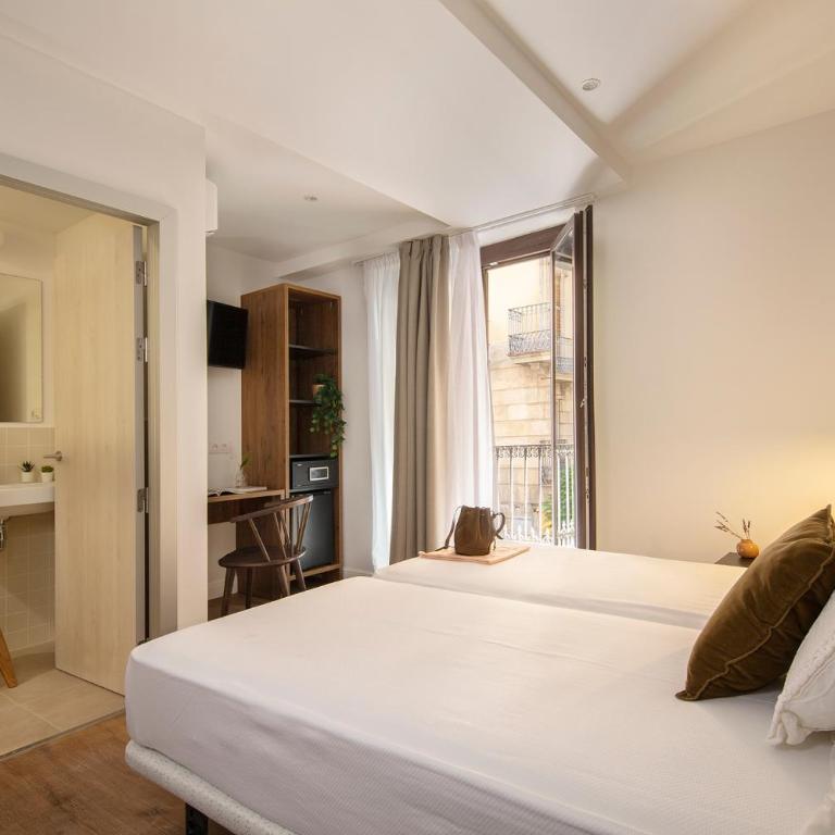 Som Nit Port Vell - Twin Room - 5