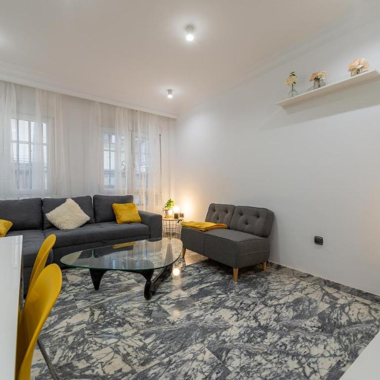 Exclusivo Piso Granada, PARKING PRIVADO OPCIONAL - Two-Bedroom Apartment - 1