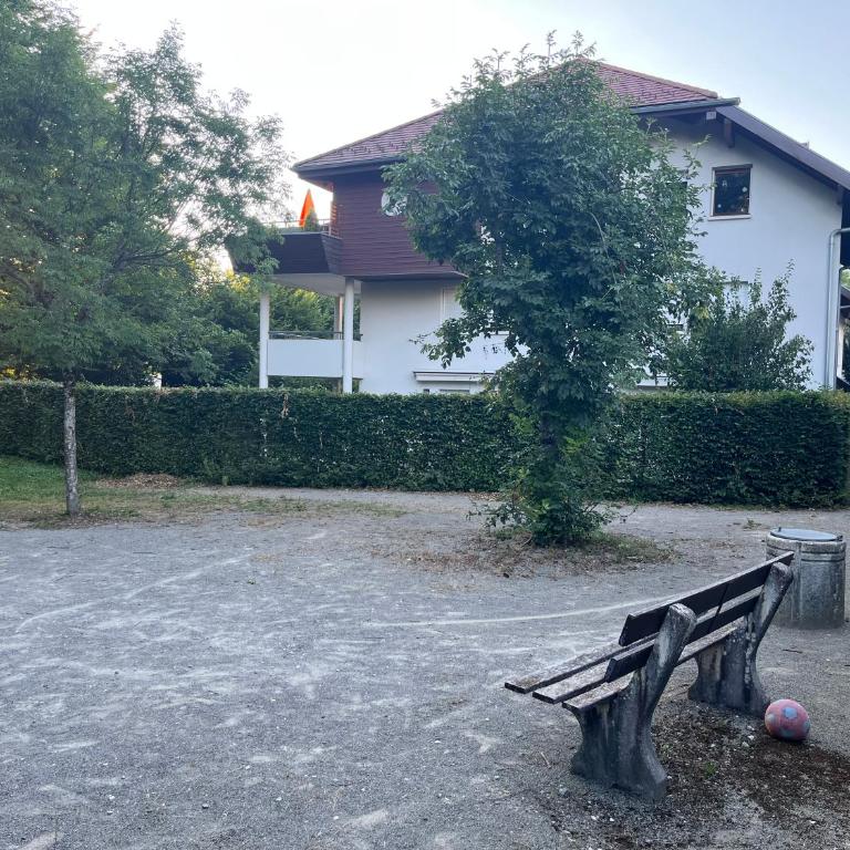 Séjour Idéal au Lac d'Annecy Randonnées, Golf et Parapente à deux pas - Appartement 2 Chambres - 6