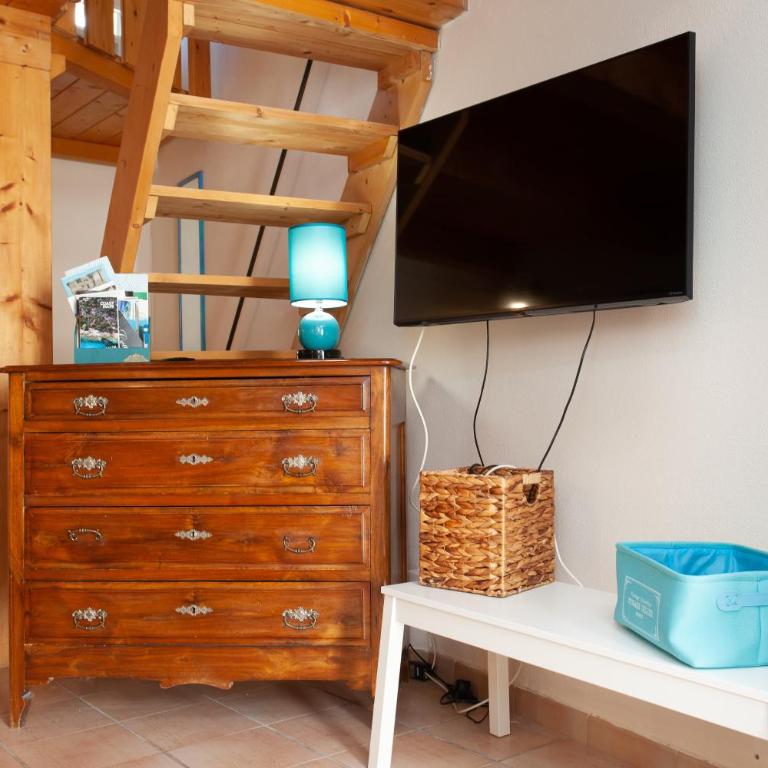 Genius Loci Cozy house with garden in the old town - One-Bedroom Apartment - 18