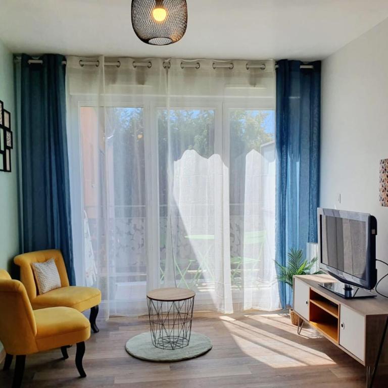 Studio fonctionnel au calme avec garage individuel et balcon - Apartment mit 1 Schlafzimmer - 1
