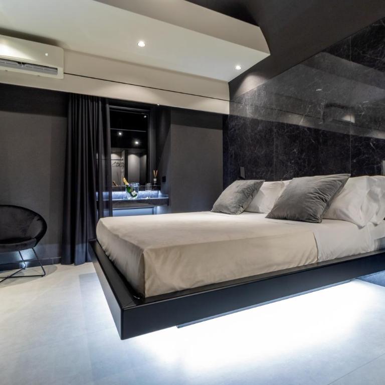 4 Suites " unconventional living rooms " - Deluxe Room without Jacuzzi - 9