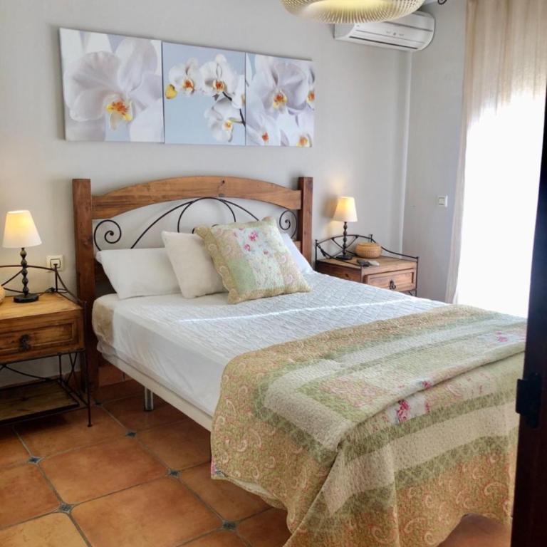 Adosado primera linea de playa en Jardines de Zahara - Three-Bedroom Home - 8