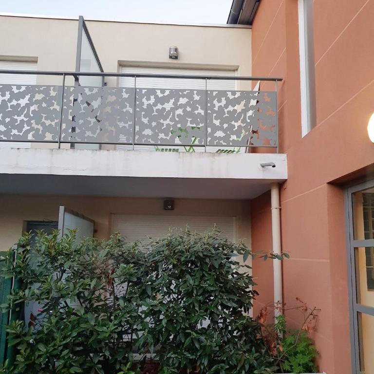 Studio fonctionnel au calme avec garage individuel et balcon - Apartment mit 1 Schlafzimmer - 21