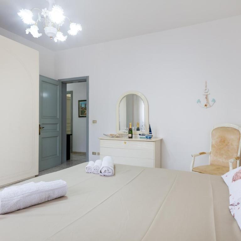 Air-conditioned Villa 300 Meters From Porto Cesareo Beach With Parking - Casa Vacanze - 2