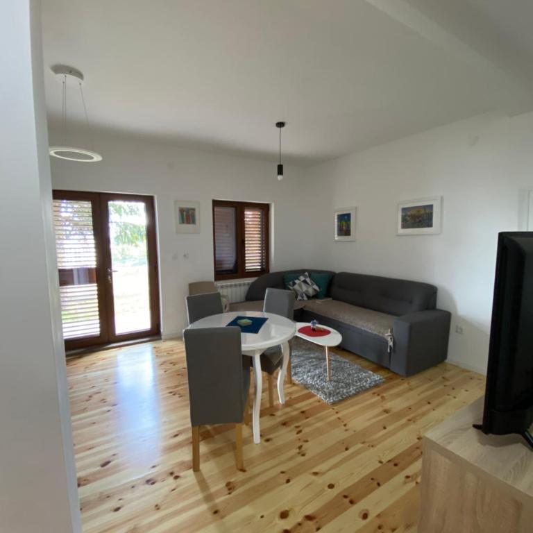 turisticki apartmani “Kraljeva stolica” - One-Bedroom Apartment - 12