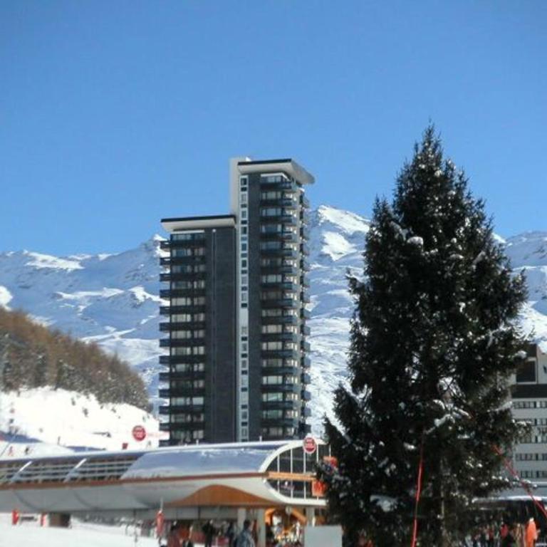 Appartement rénové 3 pièces avec WIFI au centre de la station - FR-1-344-1083 - Apartment - 4