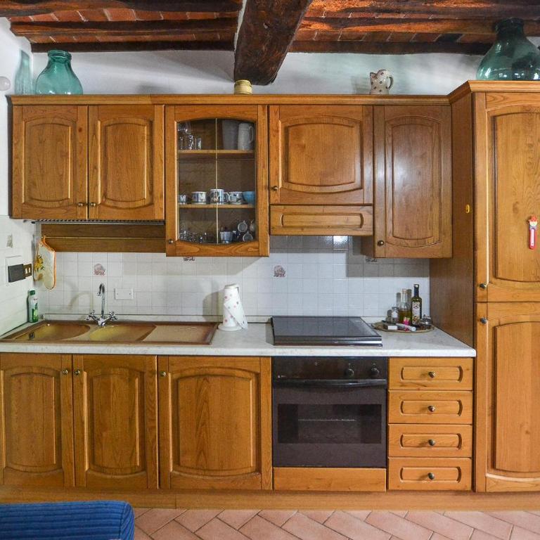 2 Bedroom Amazing Apartment In Cortona - Appartamento con 2 Camere da Letto - 12