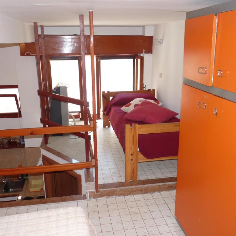 Agenzia Aprea Appartamenti - Appartamento con 1 Camera da Letto - Piano Terra - 3