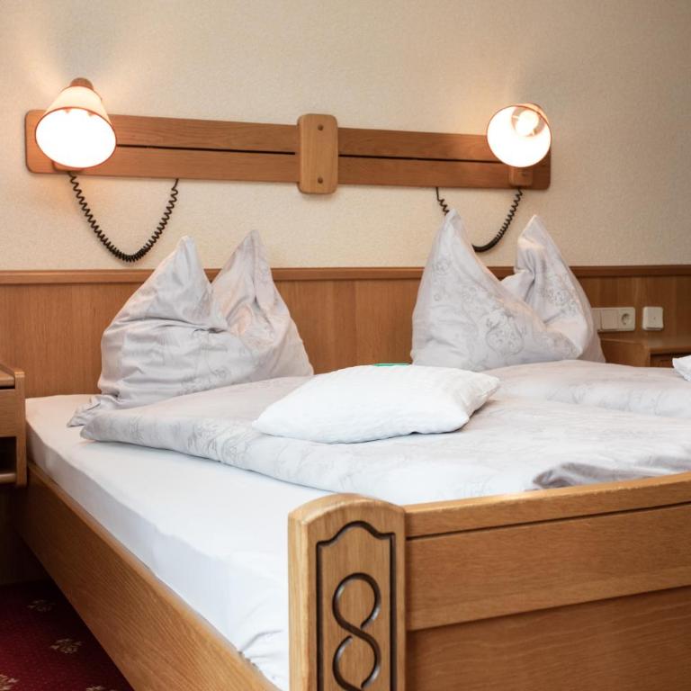 Rosspointnerhof - Doppelzimmer mit Balkon - 5