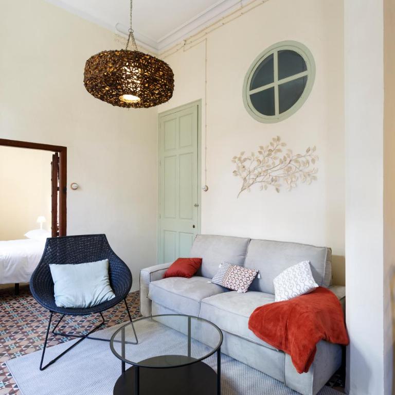 Teatro Suites Málaga - Apartamento de 1 dormitorio con balcón - 16