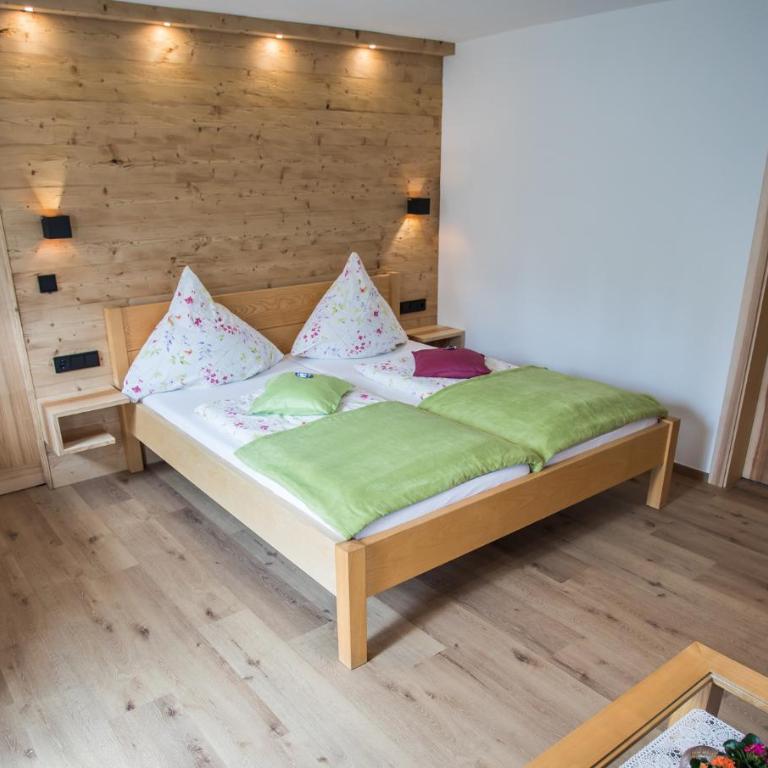 Gästehaus Göllblick - Apartment mit 2 Schlafzimmern und Balkon - 10
