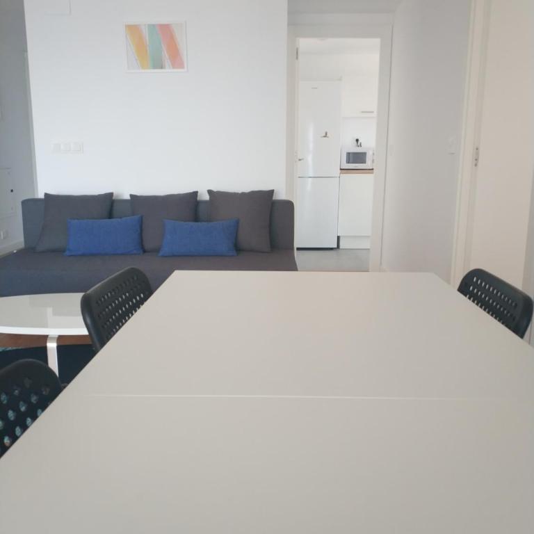 Bonito apartamento con piscina cerca de la playa. - Apartamento de 2 dormitorios - 14