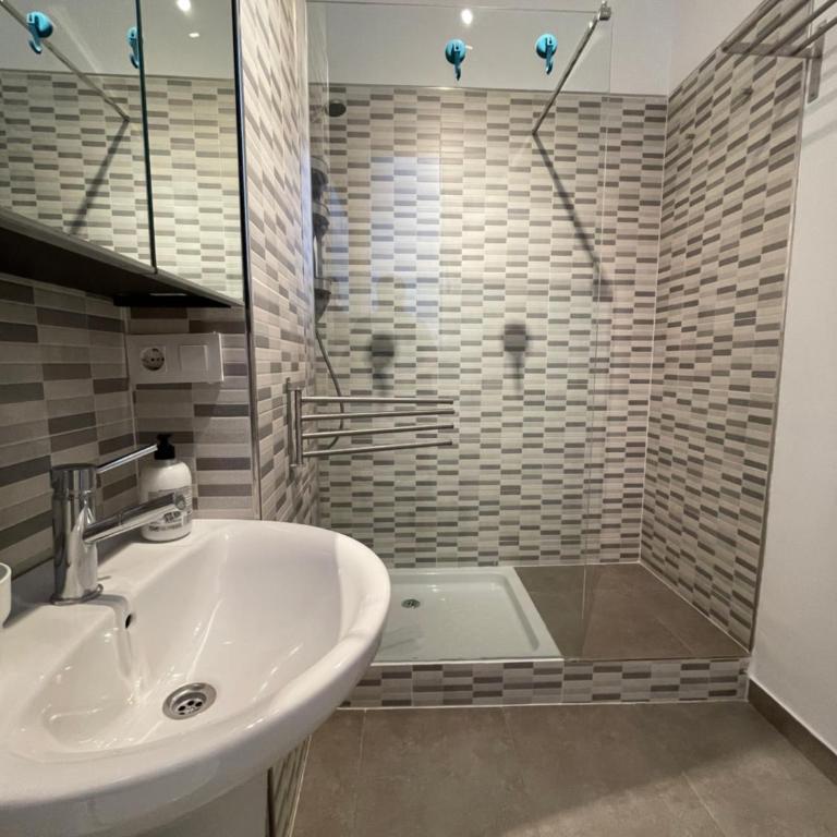 2 Apartamento TERRAZA Free Wifi - Apartment - 11