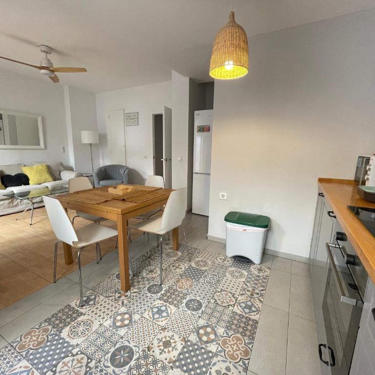 2 Apartamento TERRAZA Free Wifi - Apartment - 15