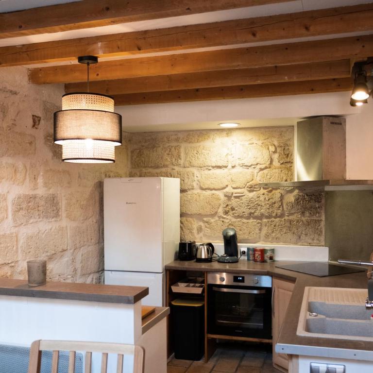 ColorZen - Confortable Lumineux Netflix - Appart Pézenas Centre - Appartement 2 Chambres - 11