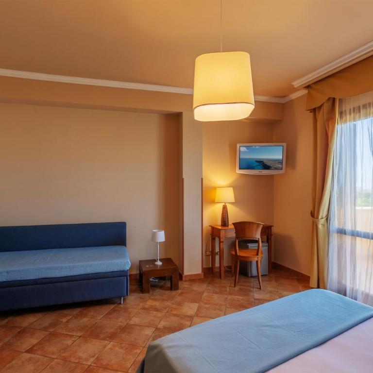 FAVIGNANA HOTEL Concept Holiday - Camera Matrimoniale con Balcone e Vista Mare - 2