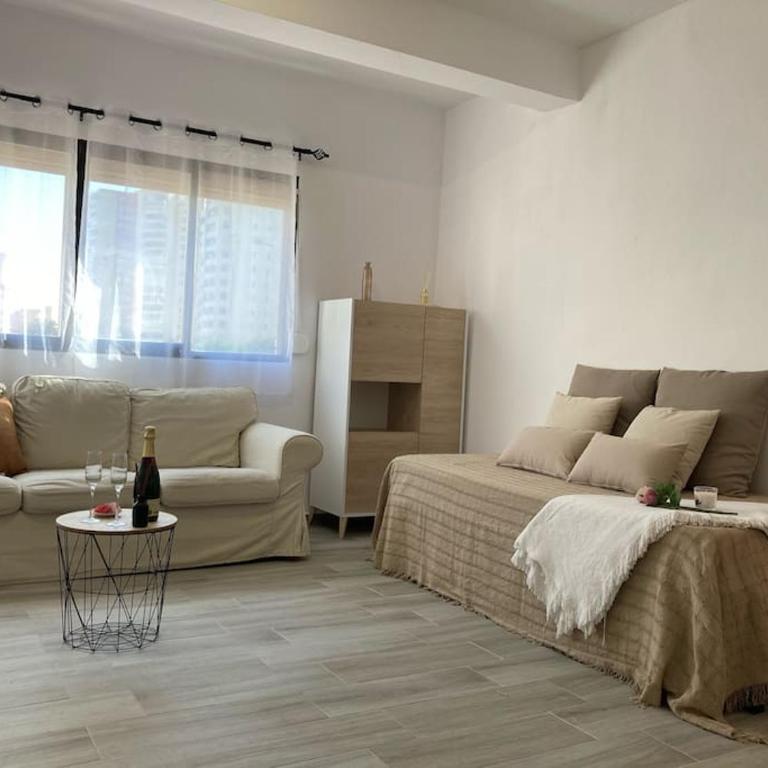 Coqueto Apartamento de Playa con Piscina y Terraza - Apartamento de 1 dormitorio - 7