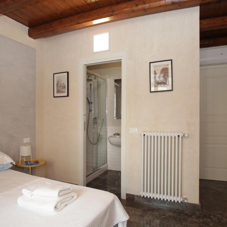 Casa Miqvà - Rooms in shared apartment - Ampia Camera Matrimoniale - 2