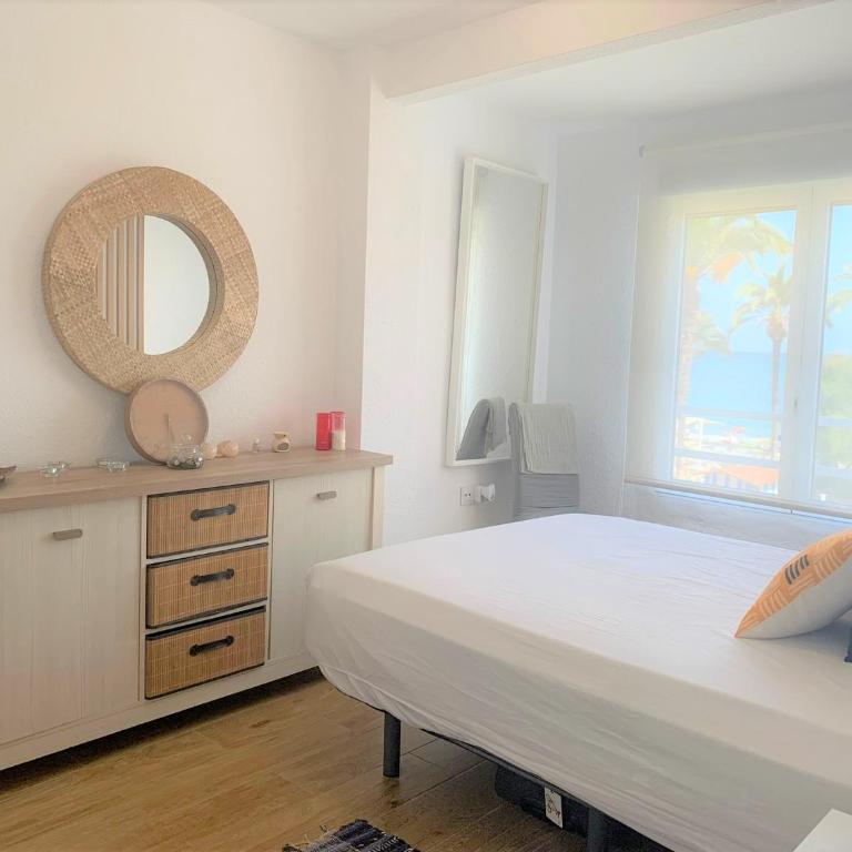 MARINA SUNBEACH PURISIMA 1 - Three-Bedroom Apartment - 16