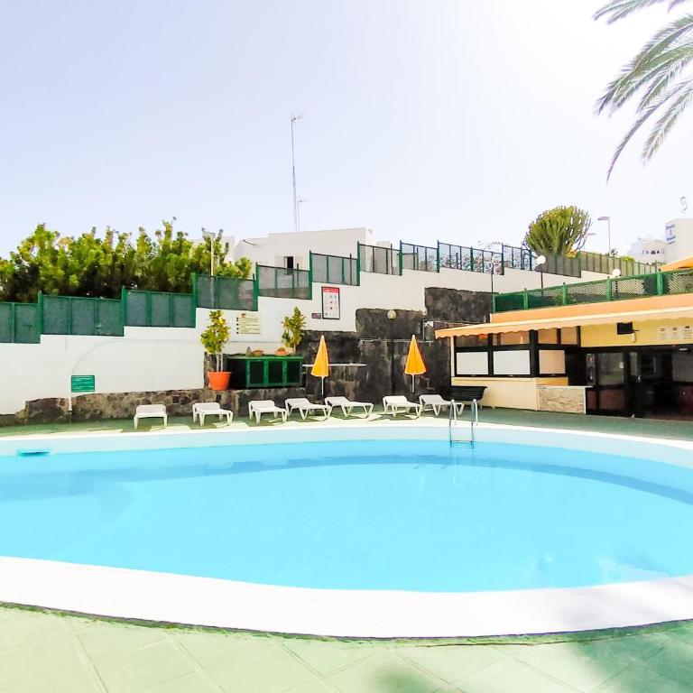 Beach Friendly Holiday Home - One-Bedroom House - 14