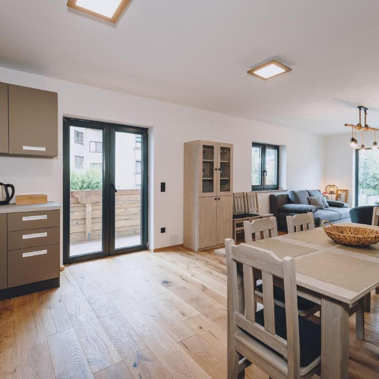 Premium Apartments Areit by we rent, SUMMERCARD INCLUDED - Apartment mit 3 Schlafzimmern - 7