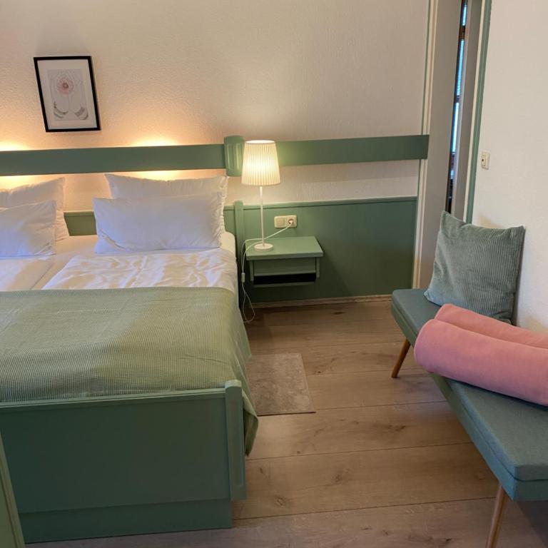 Ferienwohnung Christiane - Steilhofweg / Feuerwehrheimstrasse - Apartment mit Balkon - Feuerwehrheimstraße - 1