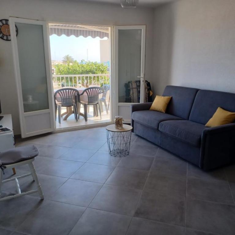 Superbe appartement avec vue sur le port et plage - Apartamento de 1 dormitorio - 8