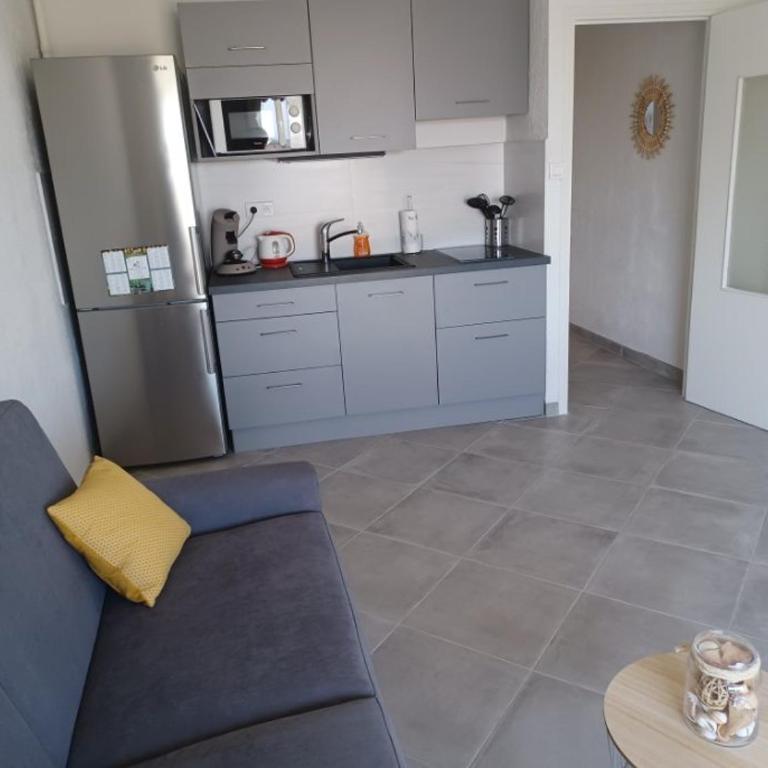 Superbe appartement avec vue sur le port et plage - Apartamento de 1 dormitorio - 6