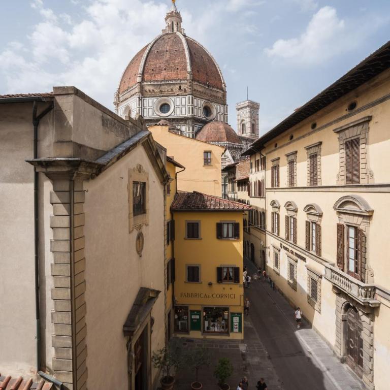 The Cathedral Of Florence - Appartamento con 2 Camere da Letto - 2