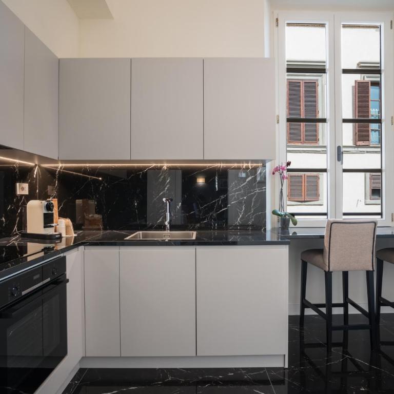 The Cathedral Of Florence - Appartamento con 2 Camere da Letto - 42