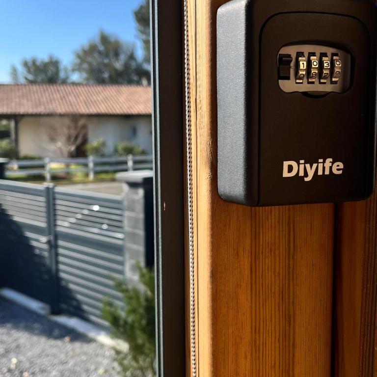 EcoKub T3 Indépendant Proche plages et lac - Maison 2 Chambres - 16