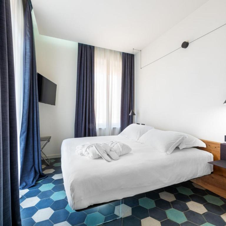 Villa Fedora Luxury Suites - Camera King con Balcone - 5