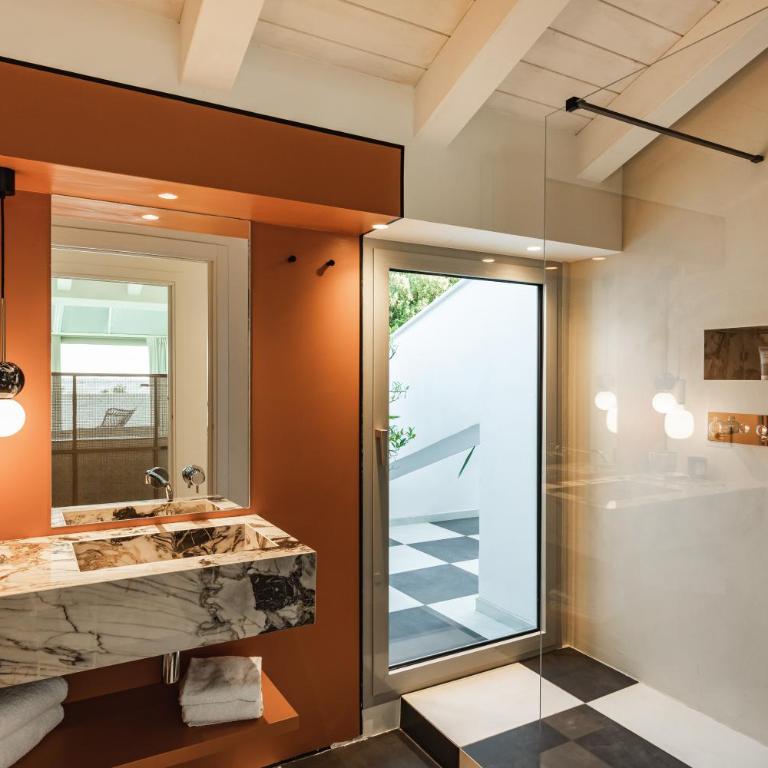 SeeBay Hotel - Royal Bay Suite with Terrace and Sea View - 2
