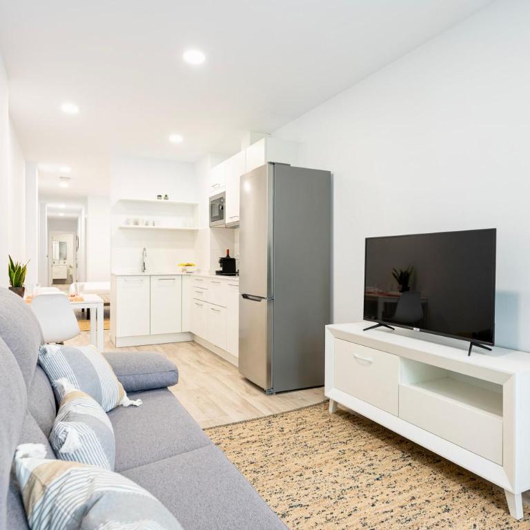 Famara Suites - Apartamento con balcón - 8