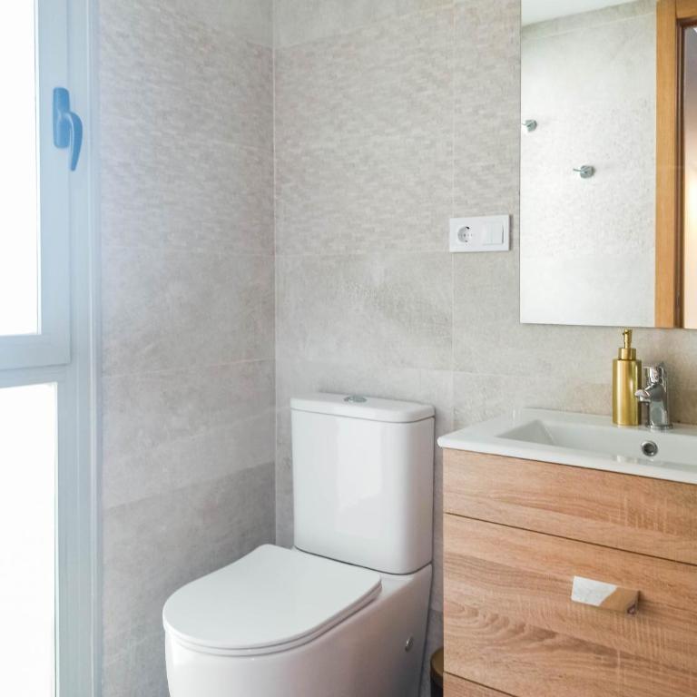 Expoholidays - Plaza Vieja con PARKING gratis - Apartamento de 2 dormitorios - 73