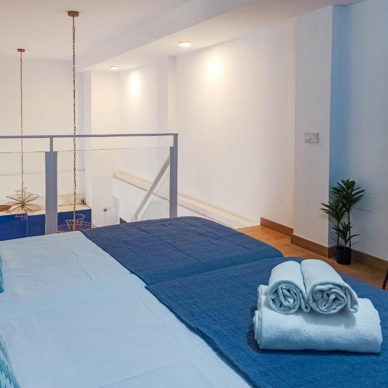 Expoholidays - Plaza Vieja con PARKING gratis - Apartamento de 2 dormitorios - 48