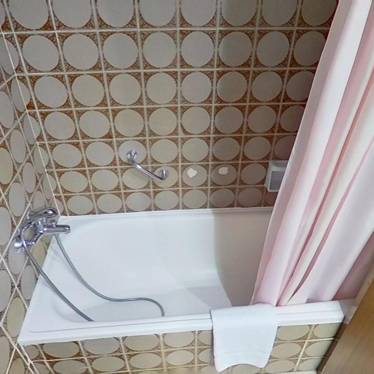 APARTAMENTOS CHINASOL (OFERTAS) - Apartamento con vistas a las montañas - 12